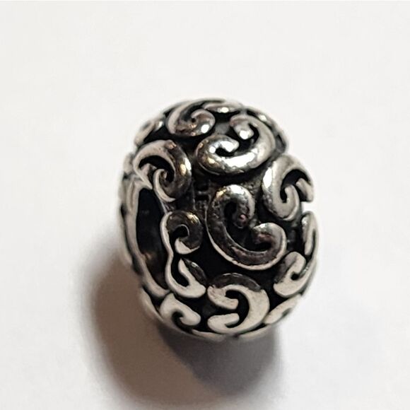 AUTHENTIC PANDORA 925 ALE STERLING SILVER FEELING GROOVY SWIRL BALL CHARM - Picture 3 of 3